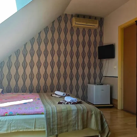 Illes Vendeghaz Keszthely