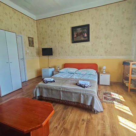 Guest house Illes Vendeghaz