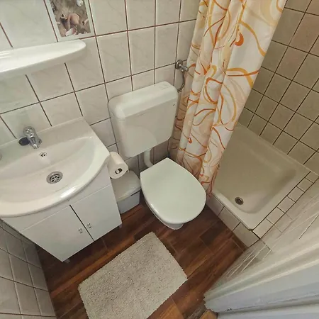 Guest house Illes Vendeghaz *