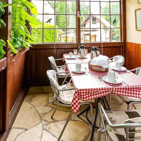 Guest house Illes Vendeghaz