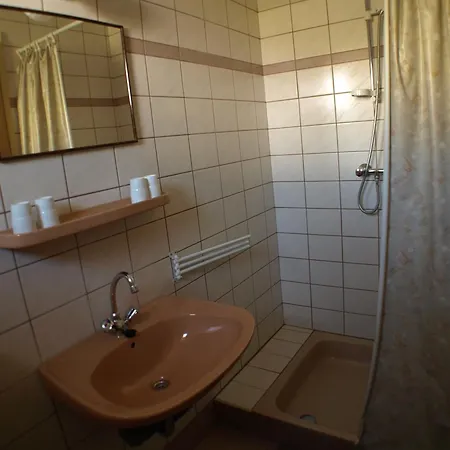 Illes Vendeghaz Gæstehus Keszthely