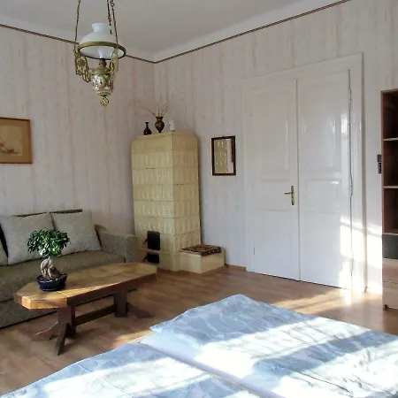 Illes Vendeghaz Guest house