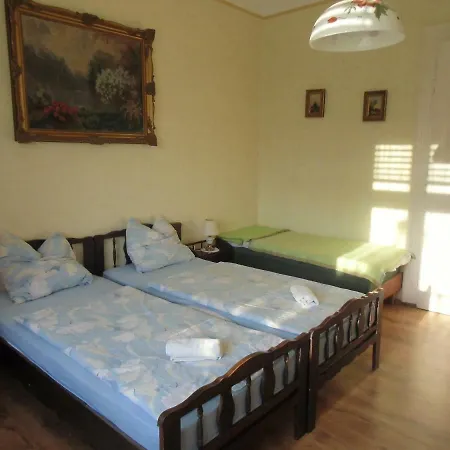 Guest house Illes Vendeghaz Keszthely