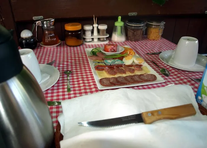 בית הארחה Illes Vendeghaz 3*