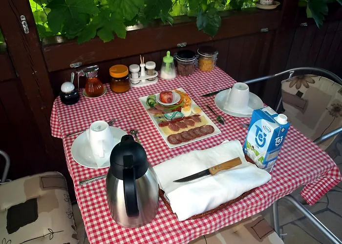 בית הארחה Illes Vendeghaz