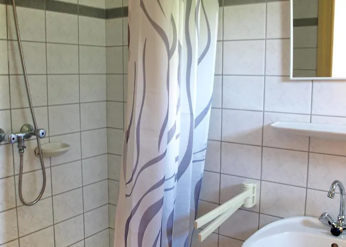 Konukevi Illes Vendeghaz 3*