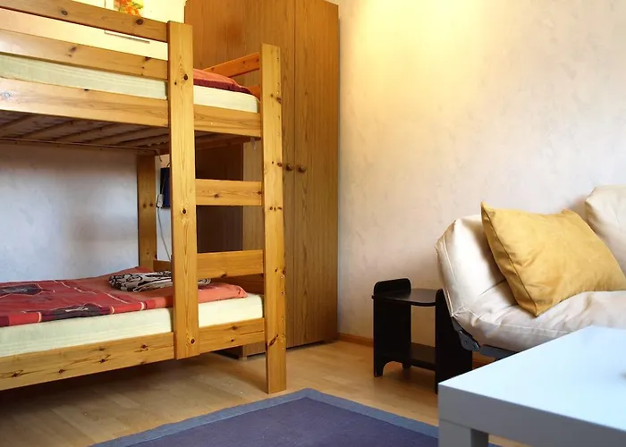 Illes Vendeghaz Konukevi 3*
