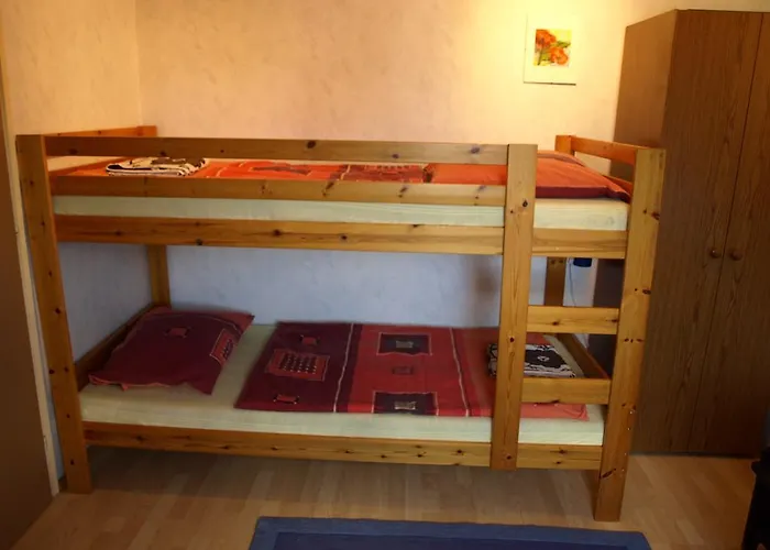 Illes Vendeghaz בית הארחה קסזטלי